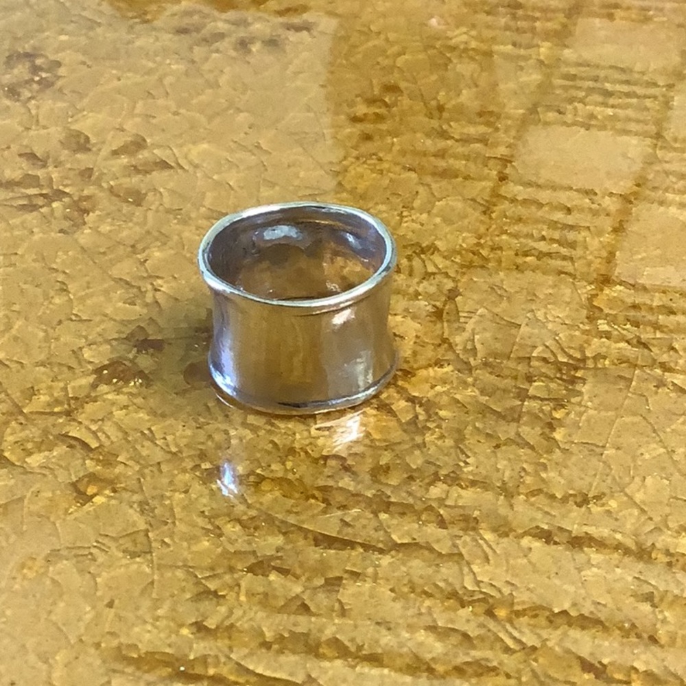 Silpada VINTAGE Hammered Cuff Ring R0723 Size 7 - Picture 6 of 16